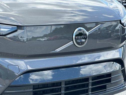 2025 Volvo EX90 Twin Motor Plus