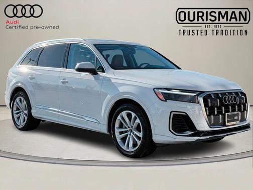2025 Audi Q7 55 Premium Plus