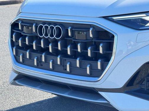 2024 Audi Q8 55 Prestige