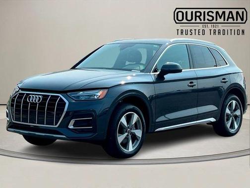 2024 Audi Q5 40 Premium