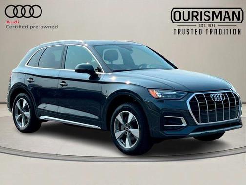 2024 Audi Q5 40 Premium
