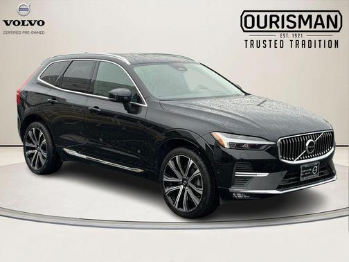 Onyx Black Metallic 2023 Volvo XC60 B5 Ultimate Bright Theme