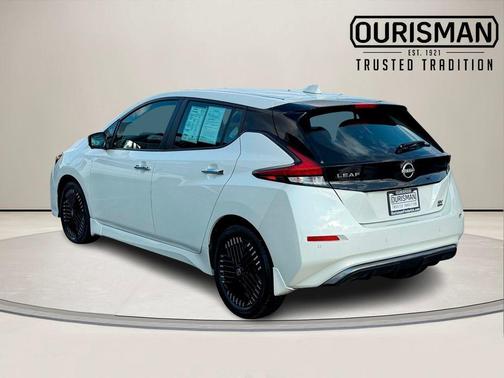 2023 Nissan Leaf SV Plus