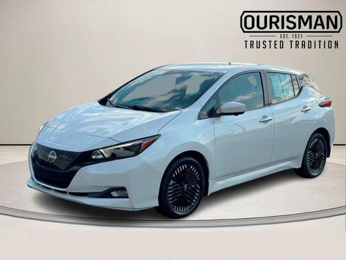 2023 Nissan Leaf SV Plus
