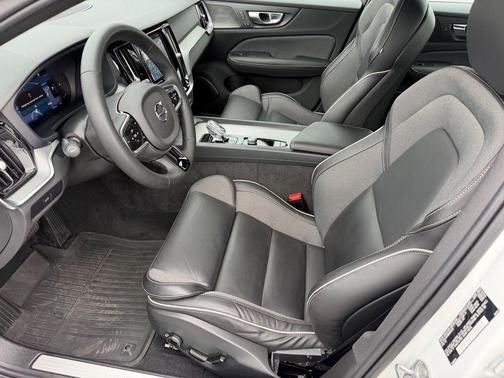 Crystal White Metallic 2024 Volvo S60 B5 Plus Black Edition