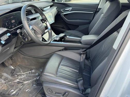 2021 Audi e-tron Premium