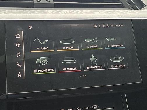 2021 Audi e-tron Premium