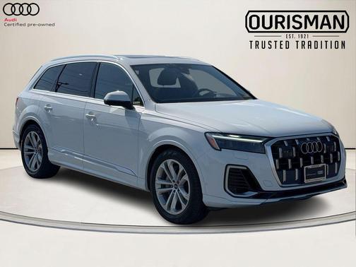 Glacier White Metallic 2025 Audi Q7 55 Premium Plus