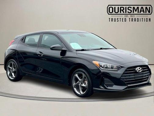 2020 Hyundai Veloster 2
