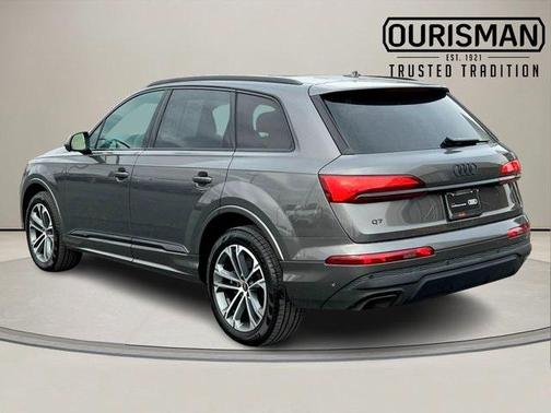 2025 Audi Q7 45 Premium Plus