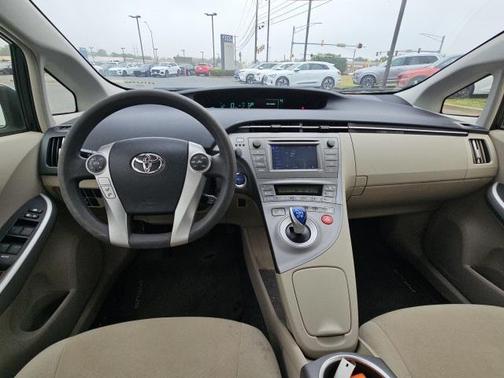 2014 Toyota Prius One