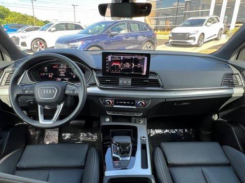 2025 Audi Q5 45 S line Premium