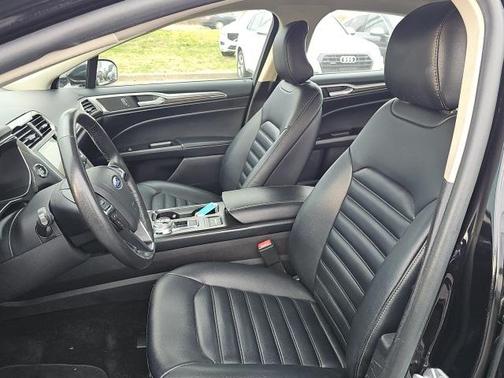 2019 Ford Fusion Hybrid SEL