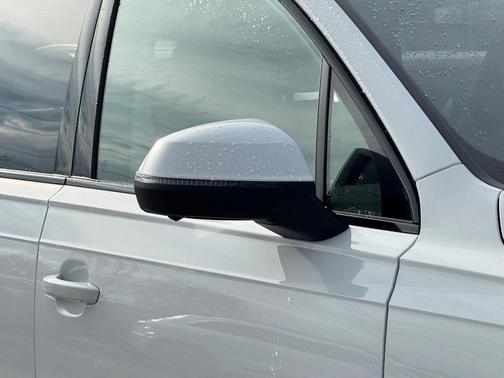 2026 Audi Q7 55 Premium Plus