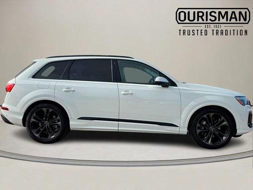 2026 Audi Q7 55 Premium Plus