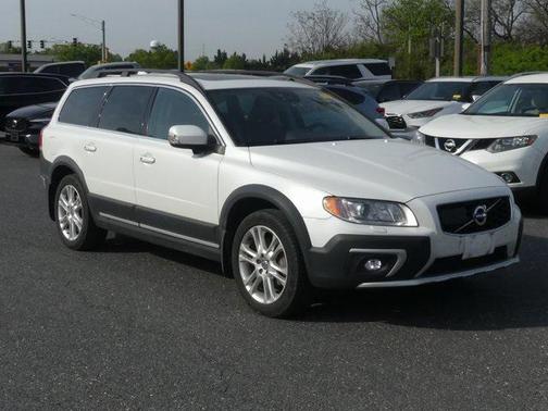 2016 Volvo XC70 T5 Platinum