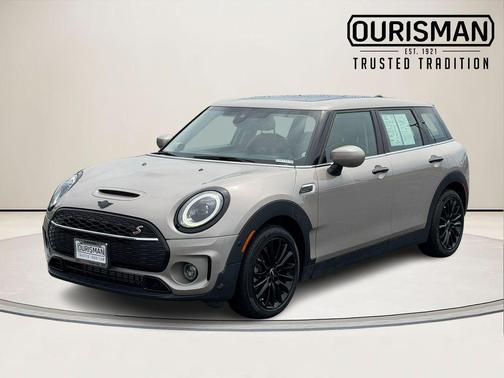 Rooftop Gray Metallic 2023 MINI Clubman Cooper S