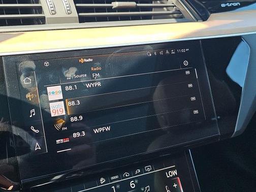 2024 Audi Q8 e-tron Premium Plus