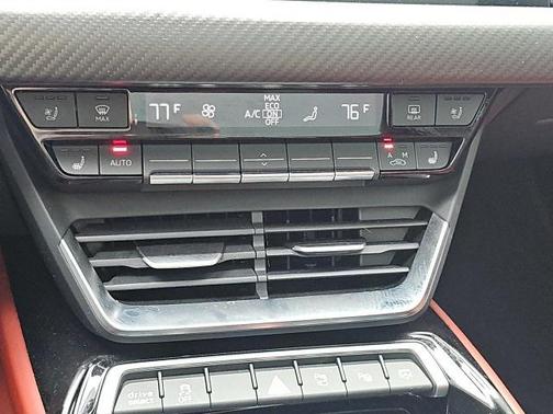 2023 Audi RS e-tron GT Base