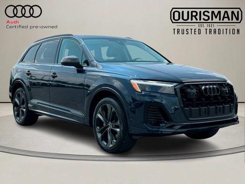 2025 Audi Q7 55 Premium Plus