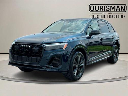 2025 Audi Q7 55 Premium Plus