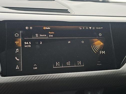 2022 Audi e-tron GT Premium Plus