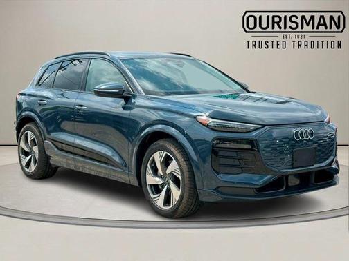 2025 Audi Q6 e-tron Prestige