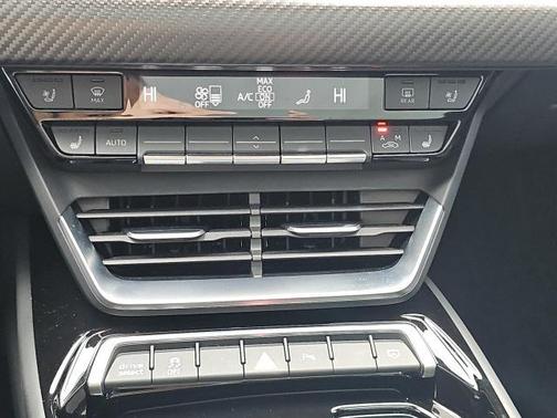 2023 Audi e-tron GT Premium Plus