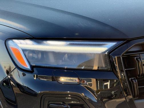 2026 Audi Q7 55 Premium Plus