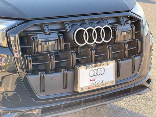 2026 Audi Q7 55 Premium Plus