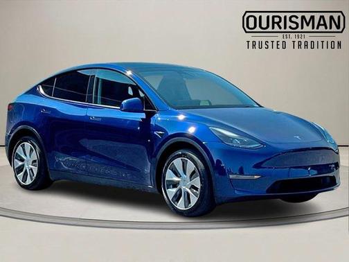 2023 Tesla Model Y Long Range