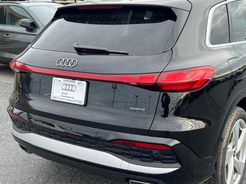 2025 Audi Q5 2.0T Prestige