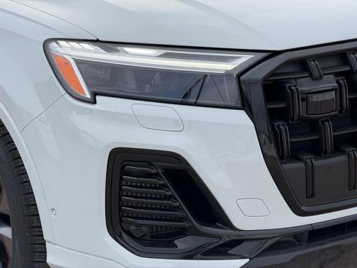 2026 Audi Q7 55 Premium Plus