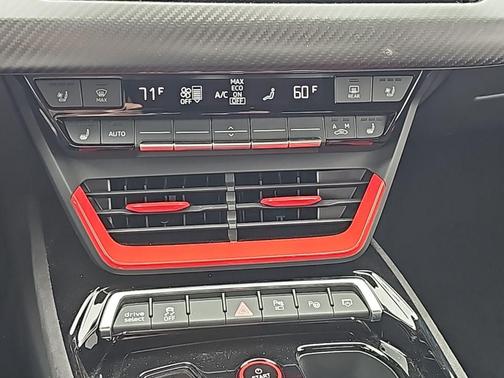 2023 Audi RS e-tron GT Base