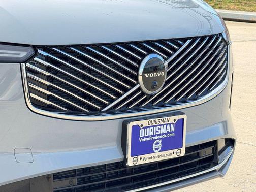 2026 Volvo XC90 B6 Plus 7-Seater