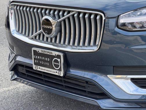 2024 Volvo XC90 Recharge Plug-In Hybrid T8 Plus 6 Passenger