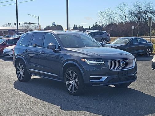2024 Volvo XC90 Recharge Plug-In Hybrid T8 Plus 6 Passenger