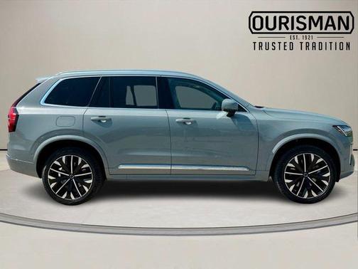 2026 Volvo XC90 B5 Core