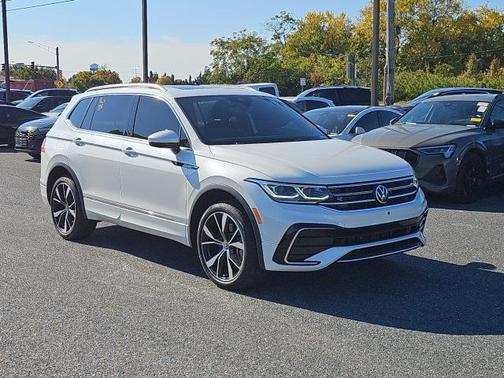 2022 Volkswagen Tiguan 2.0T SEL R-Line 4MOTION