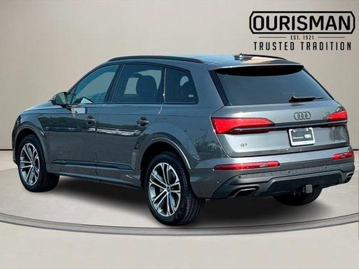 2025 Audi Q7 45 Premium Plus
