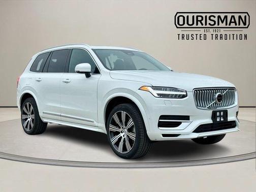 2025 Volvo XC90 Plug-In Hybrid T8 Plus