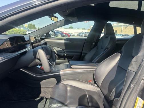 2021 Tesla Model S Plaid
