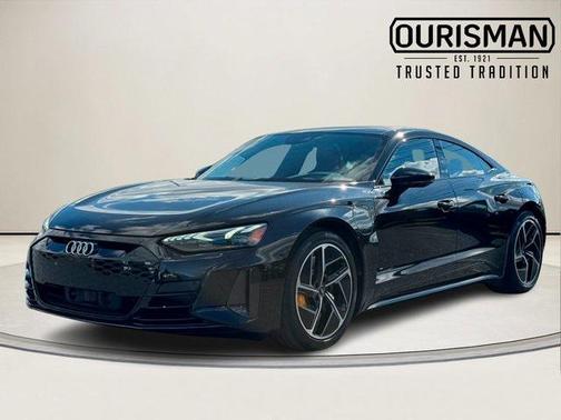 2022 Audi RS e-tron GT Base