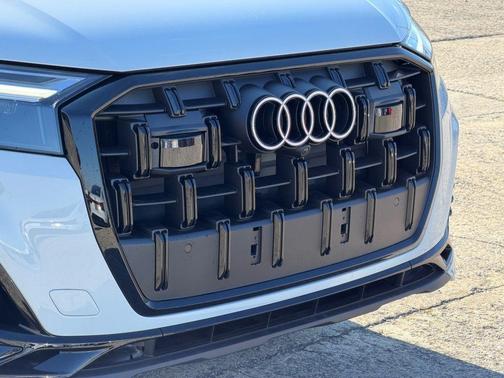 2026 Audi Q7 55 Premium Plus