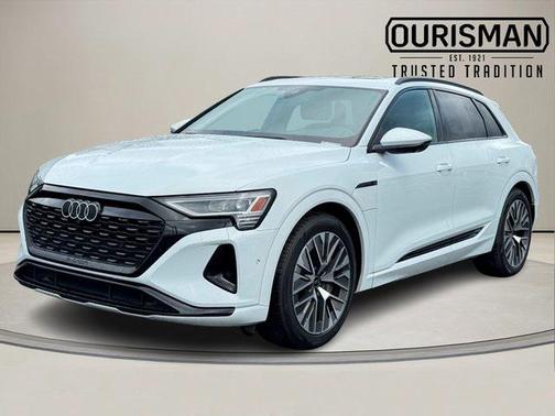 2024 Audi Q8 e-tron Premium Plus