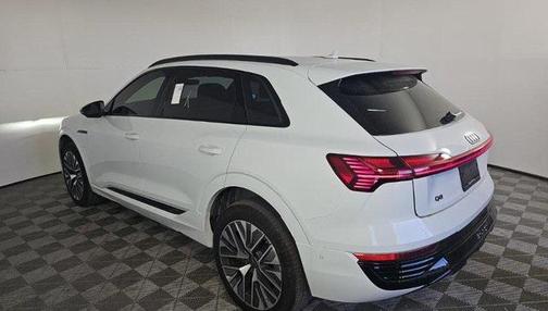 2024 Audi Q8 e-tron Premium Plus