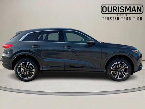 2025 Audi Q5 Premium TFSI quattro S tronic