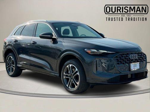 Chronos Gray Metallic 2025 Audi Q5 2.0T Premium