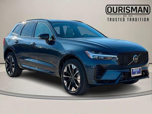 Denim Blue Metallic 2026 Volvo XC60 Plug-In Hybrid T8 Plus