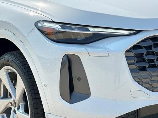 2025 Audi Q5 2.0T Premium Plus